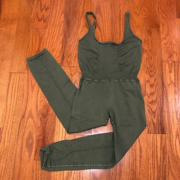 FREE PEOPLE Good Karma Onesie - Picture 3 of 11